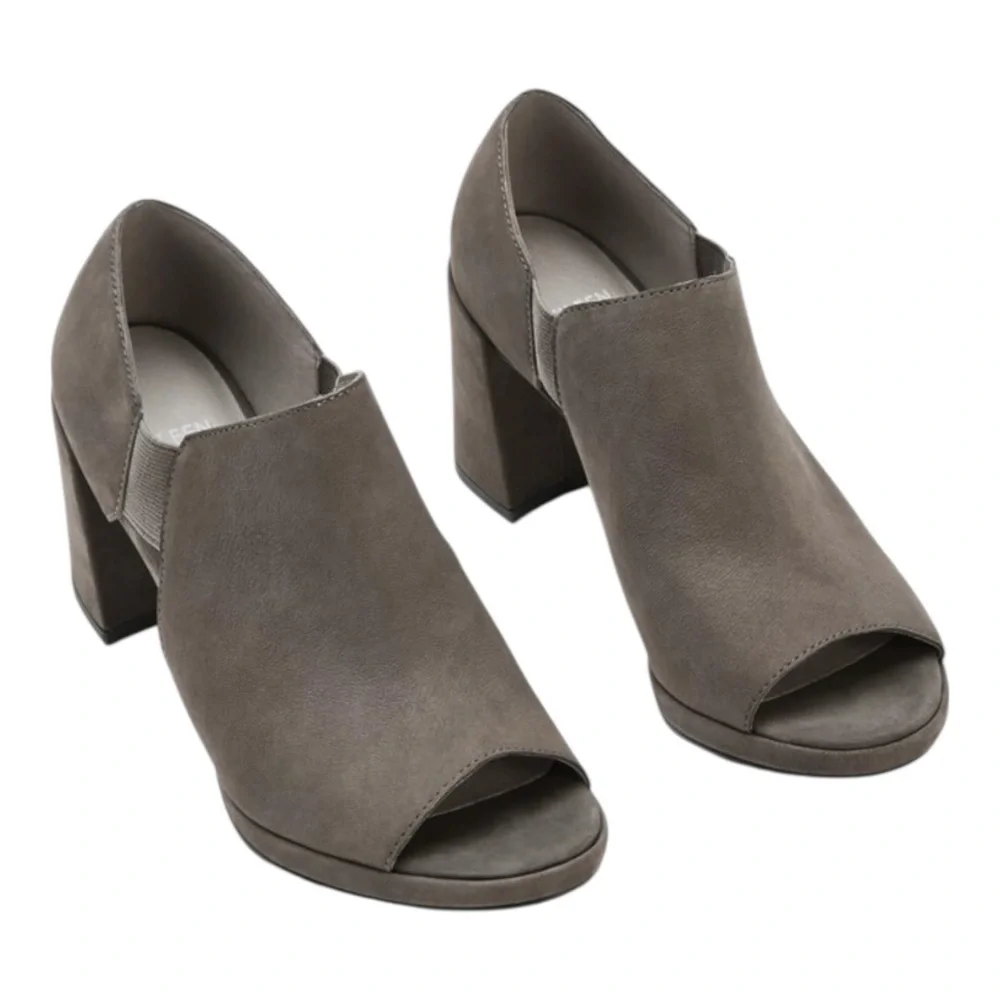 Eileen Fisher Milton Tumbled Nubuck Leather Size 8.5 Peep Toe Heel Graphite